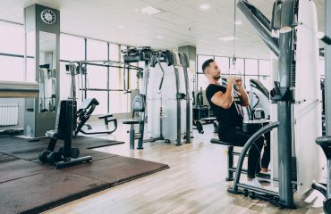 Ares Sports Club is one of the best equipped clubs in Karaj. The club is built on 6 floors and provides services to men and women at the same time. This project was photographed in 2018 by Sam Moqadam.